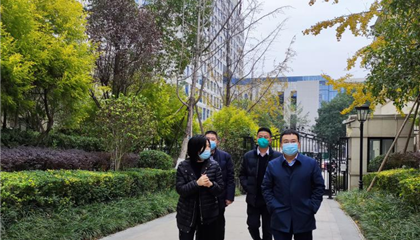 李鸿桀调研市人才公寓治理建设工作