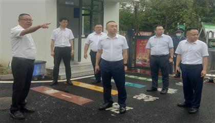 遂宁z6com官网集团召开“问题大排查、风格大整治、工作大提升”专项行动现场推动会